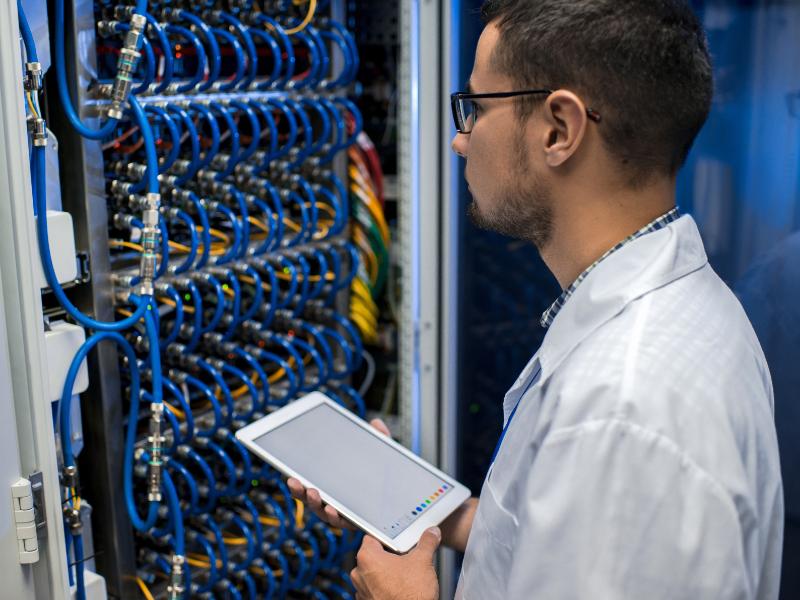 4 Ways IT Support Services Protect Your Business